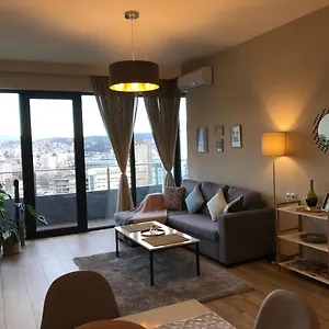 أميري بلازا تبليسي