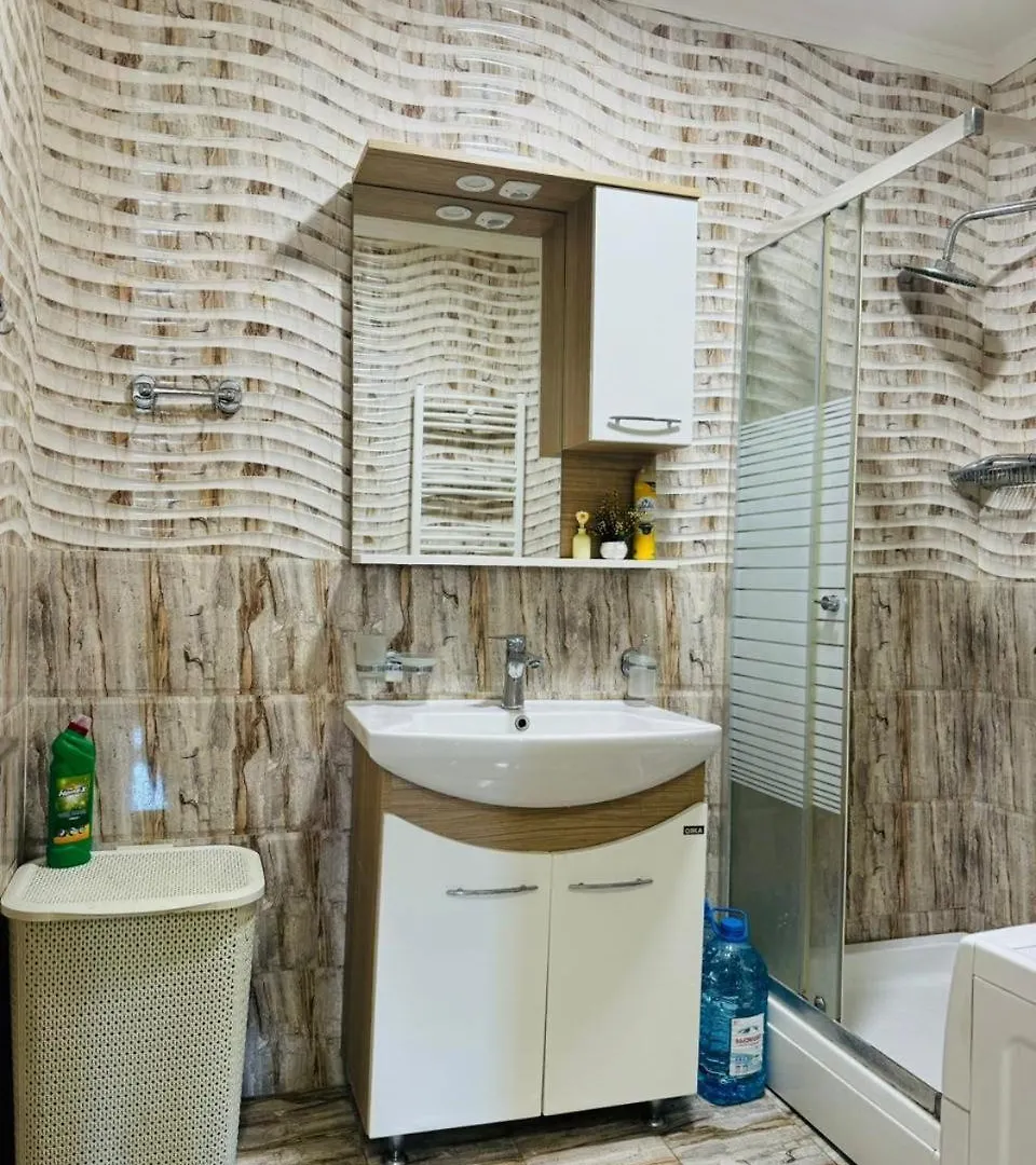 Apartment Near Saakadze Square, Centre Of 第比利斯