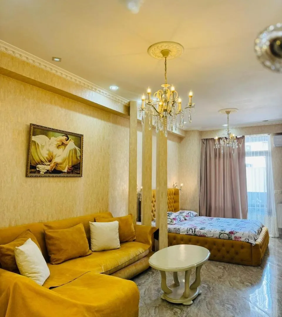 Apartment Near Saakadze Square, Centre Of 第比利斯